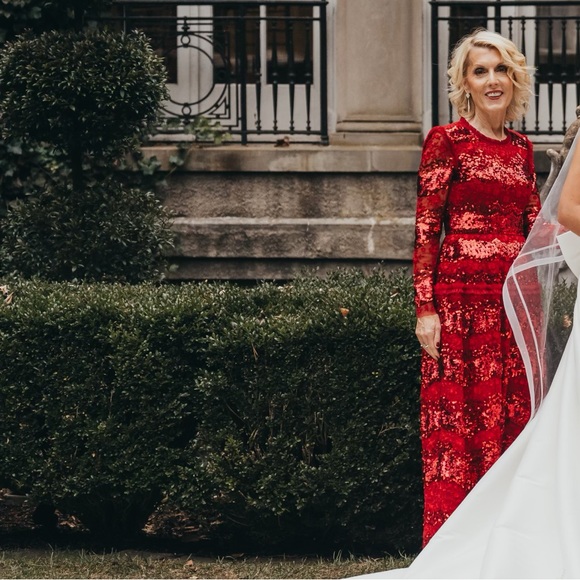 Needle and thread Aurelia Long Sleeve Gown - Picture 8 of 8